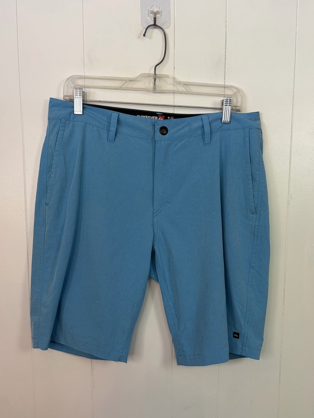 Quiksilver Waterman Hybrid Shorts Mens size 32 Blue Stretch Swim Beach 10 inch